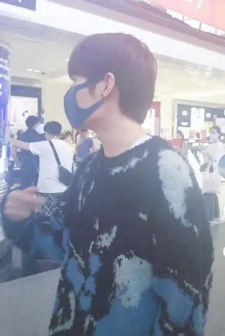 吃瓜网红张欣尧是谁,从网络红人到话题焦点