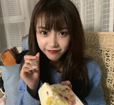 网红吃瓜女孩子,揭秘娱乐圈幕后真相