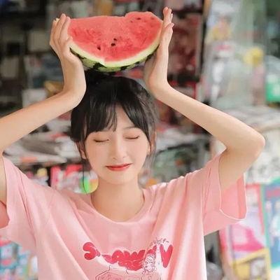 女生网红吃瓜图片大全,揭秘娱乐圈幕后故事