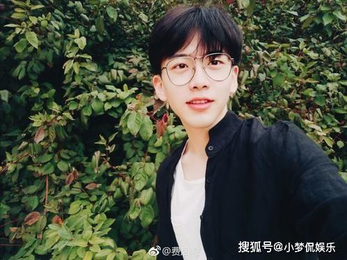 吃瓜网红桂哥微博,网红界的麻辣烫风云录”