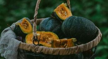 网红吃瓜像猩猩的是谁呀