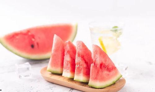 如何免费吃网红热瓜呢,免费享受热门话题盛宴