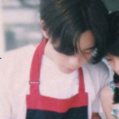 抖音情侣网红视频吃瓜