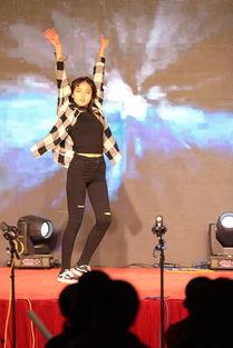 吃瓜网迎新晚会,欢乐盛宴，青春绽放