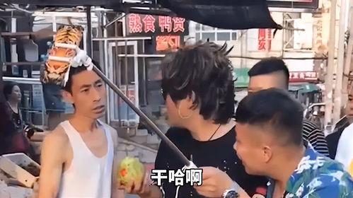 网红吃瓜不给钱,引发网友热议